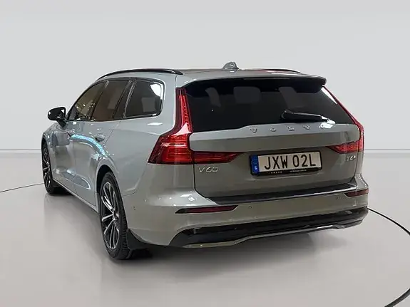 Volvo V60 2025 photo 3