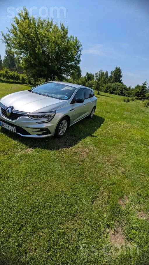 Renault Megane 2023 photo 2
