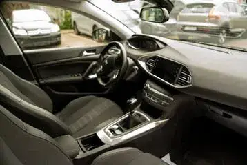 Peugeot 308 2021 photo 4