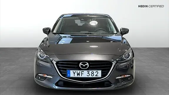Mazda 3 2017 photo 2