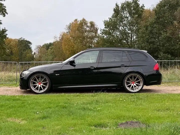 BMW 320D