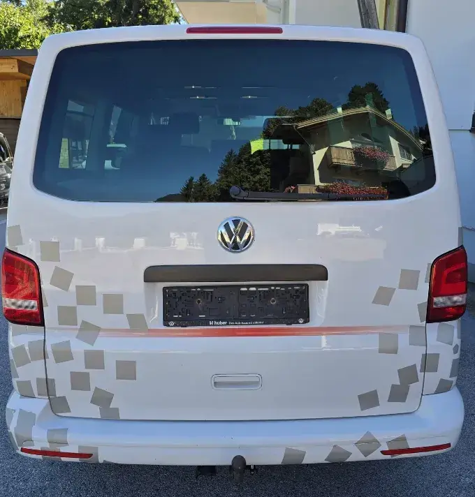 Volkswagen Multivan 2012 photo 3
