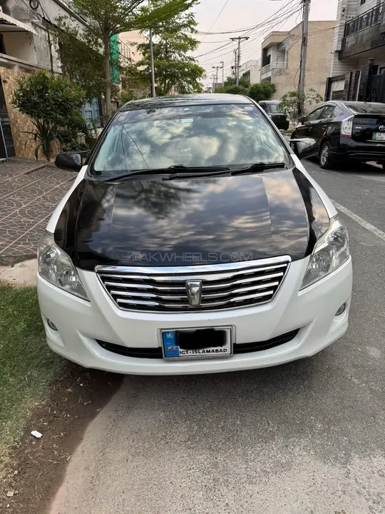 Toyota Premio