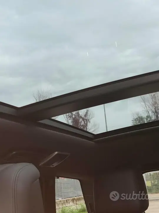 Land Rover Range Rover Sport 2019 photo 2
