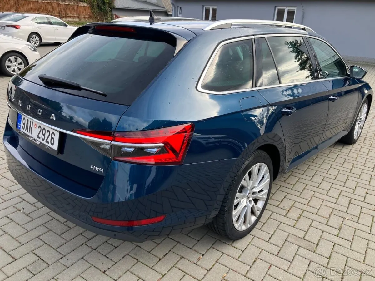 Skoda Superb 2023 photo 4