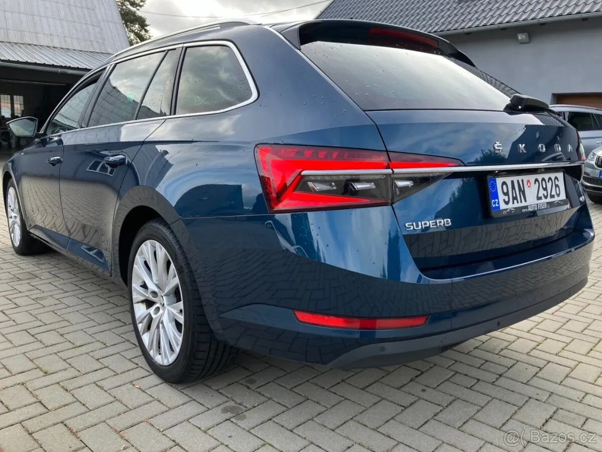 Skoda Superb 2023 photo 5