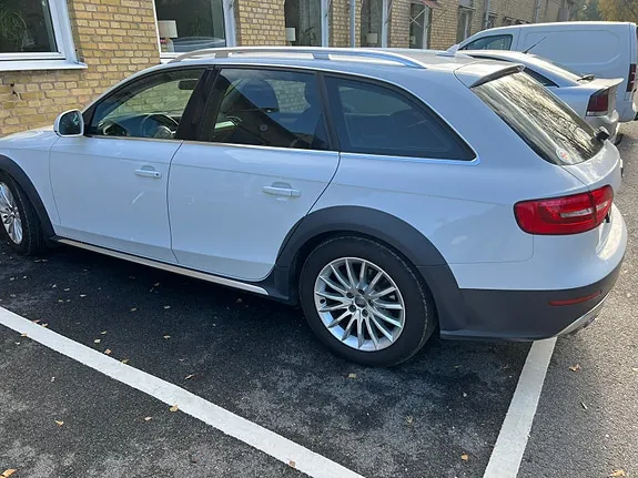 Audi A4 Allroad 2015 photo 2