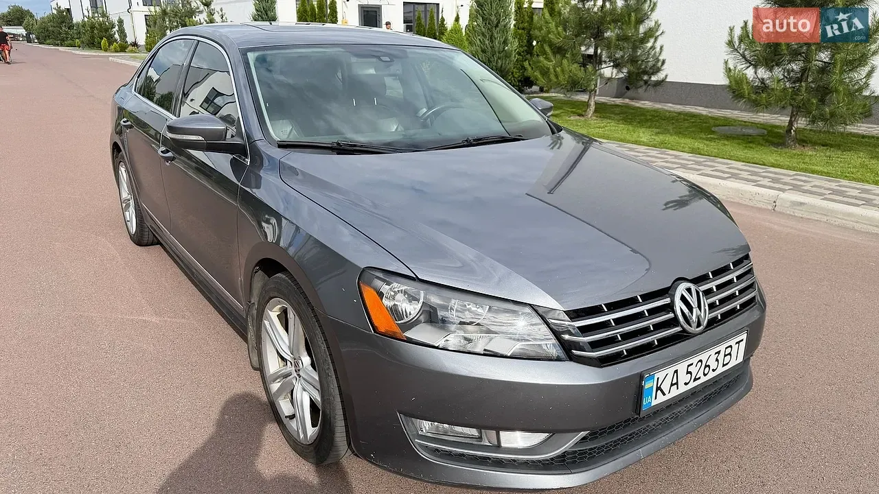 Volkswagen Passat 2014 photo 2