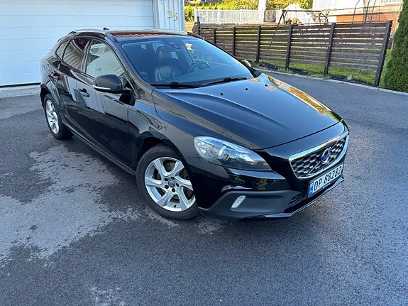 Volvo V40 Cross Country 2016 photo 4