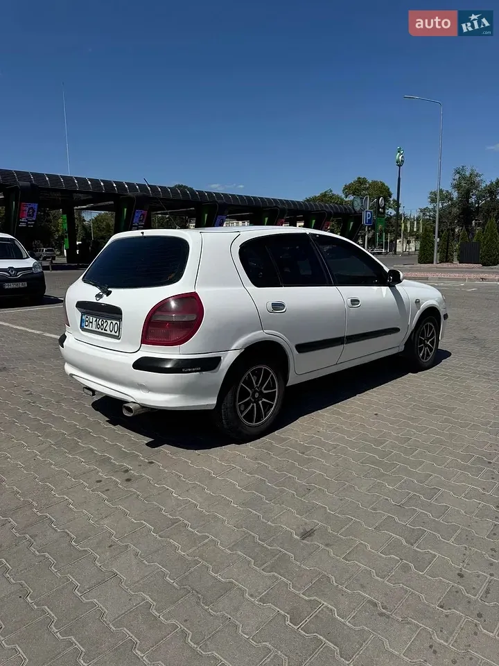 Nissan Almera 2002 photo 5