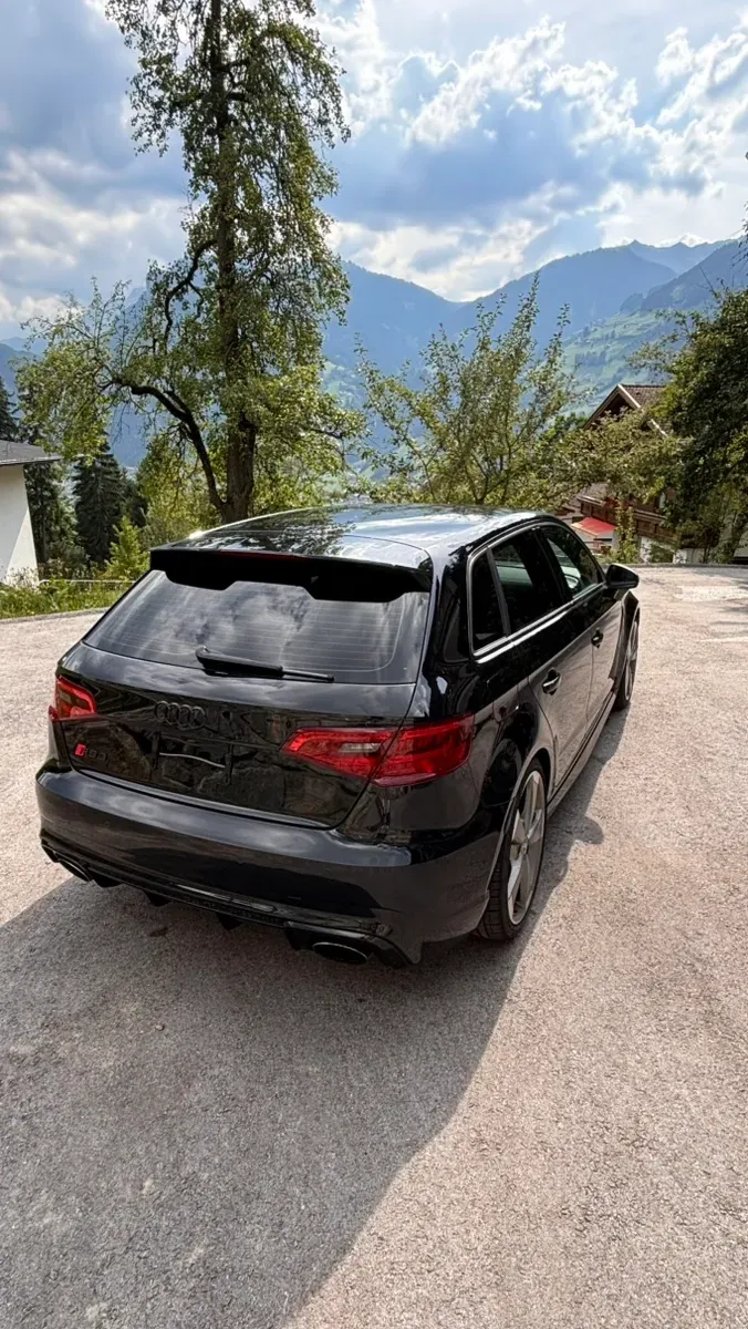 Audi Rs3 2016 photo 3