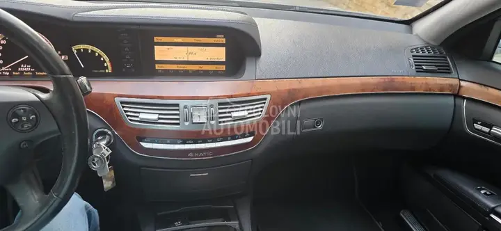 Mercedes-Benz S 320 2009 photo 5