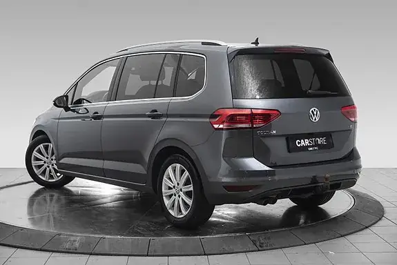 Volkswagen Touran 2017 photo 3