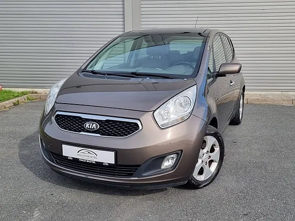 Kia Venga 2013 photo 2