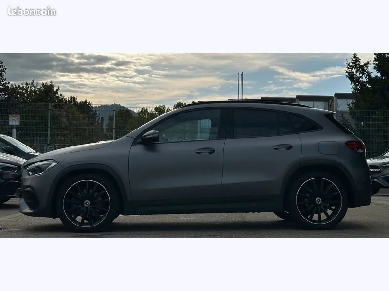 Mercedes-Benz Gla 200 D Amg Line 2023 photo 2