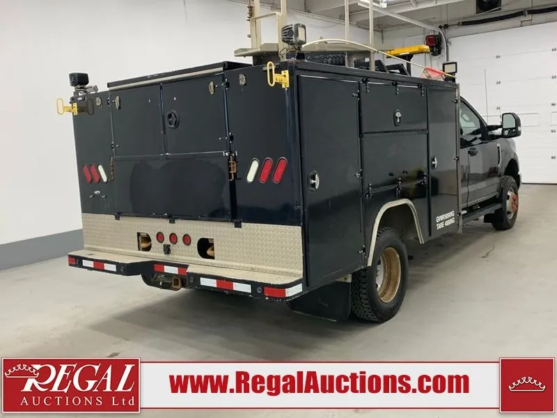 Ford F350 2017 photo 3