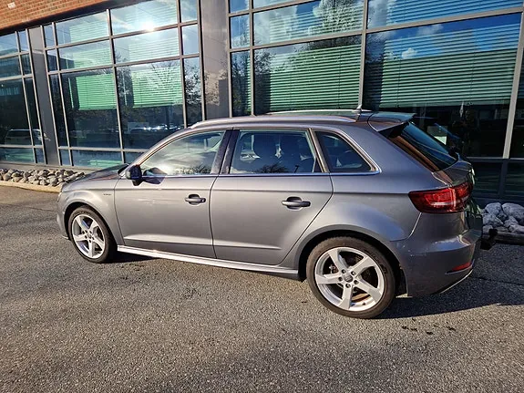Audi E-Tron 2018 photo 3