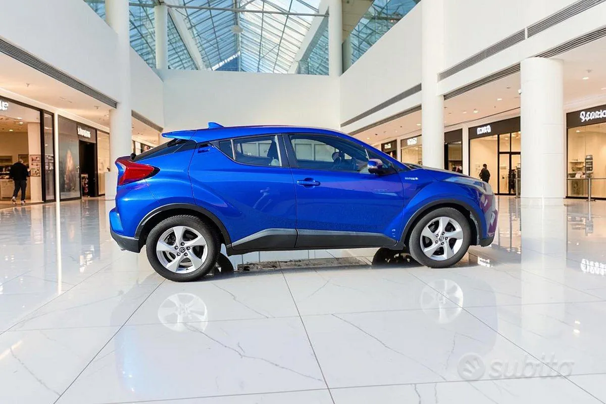 Toyota C-Hr 2019 photo 4