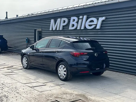 Opel Astra 2019 photo 4