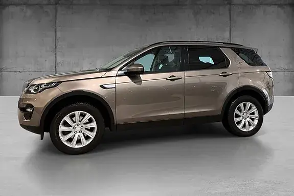 Land Rover Discovery Sport 2016 photo 4