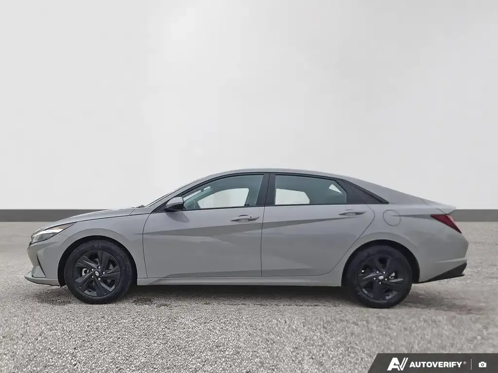 Hyundai Elantra 2023 photo 4