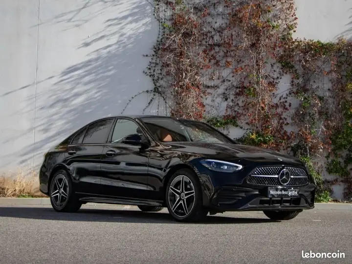 Mercedes-Benz C-Class 2023 photo 3