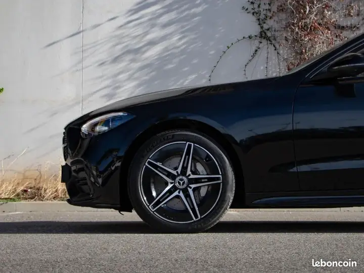 Mercedes-Benz C-Class 2023 photo 4
