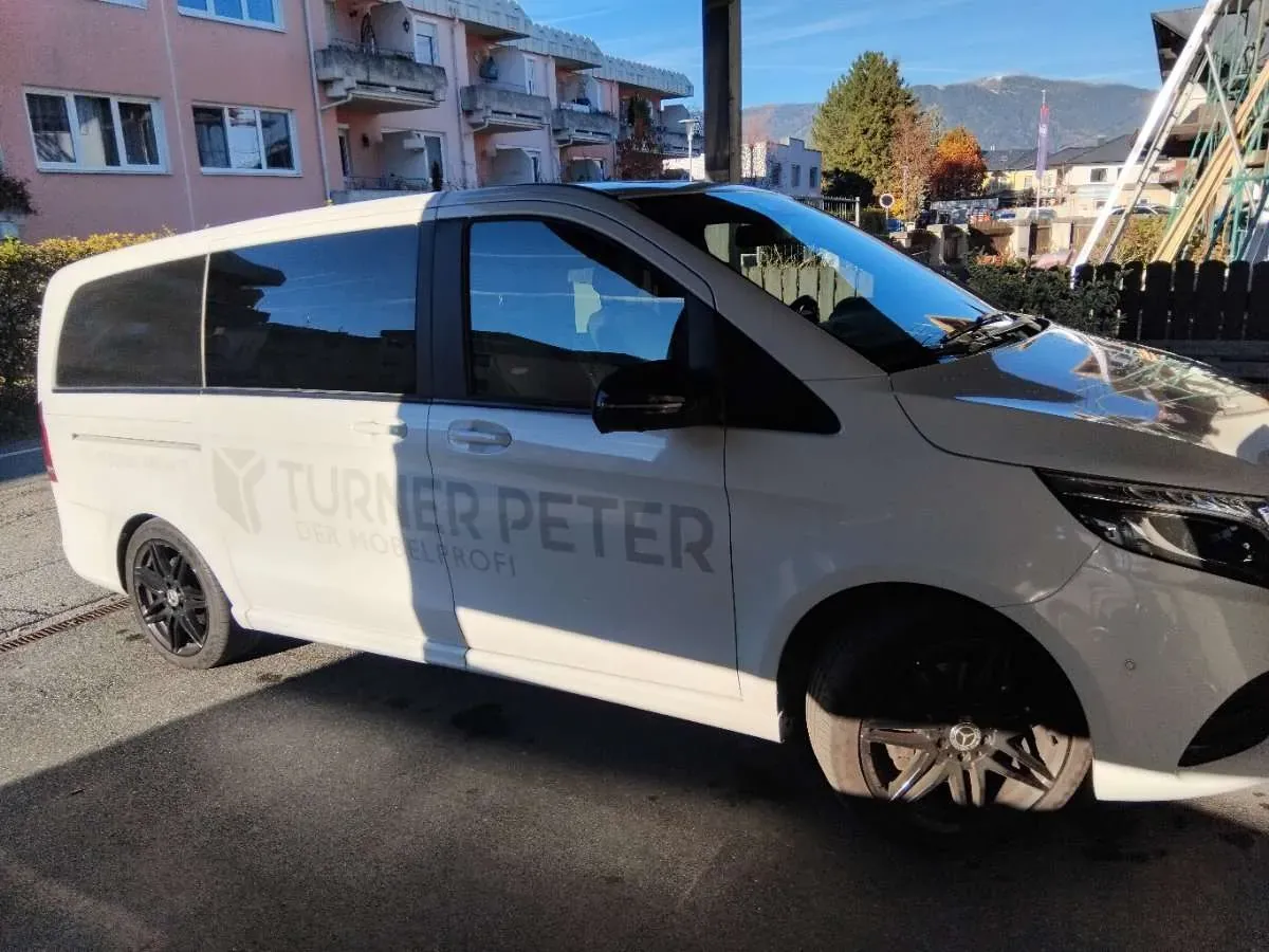 Mercedes-Benz V-Class 2021 photo 3