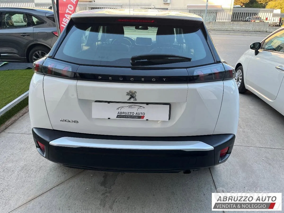 Peugeot 2008 2020 photo 5