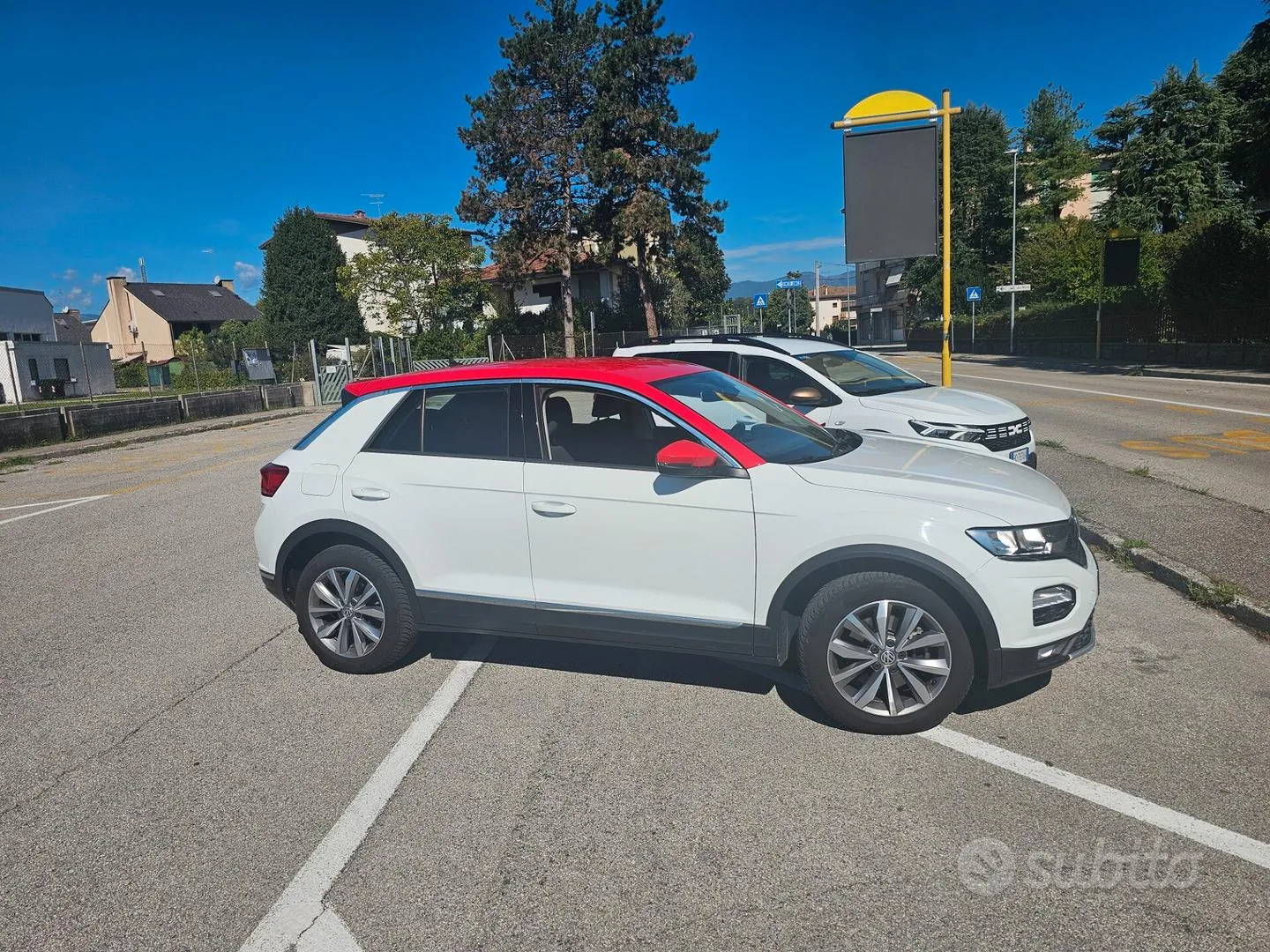 Volkswagen T-Roc 2018 photo 2
