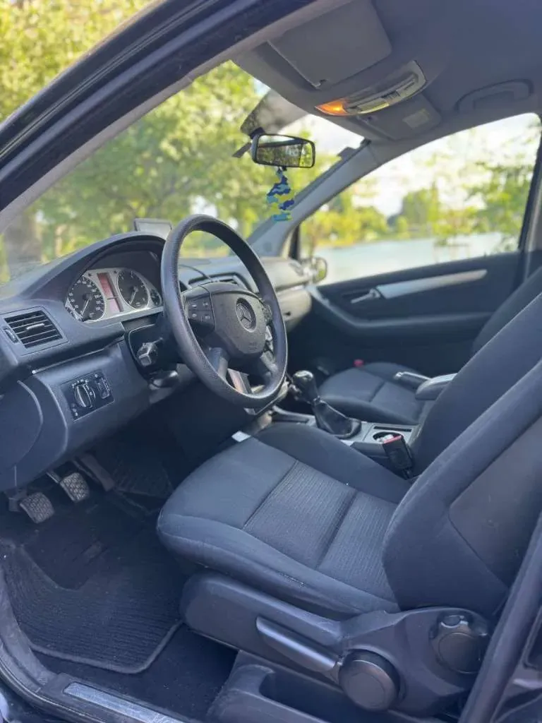 Mercedes-Benz B-Class 2007 photo 2