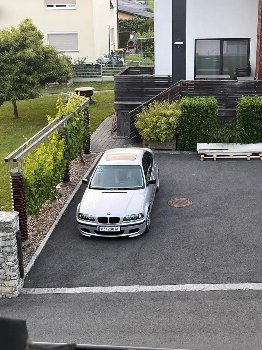 BMW 3Er-Reihe 320I 1999 photo 3