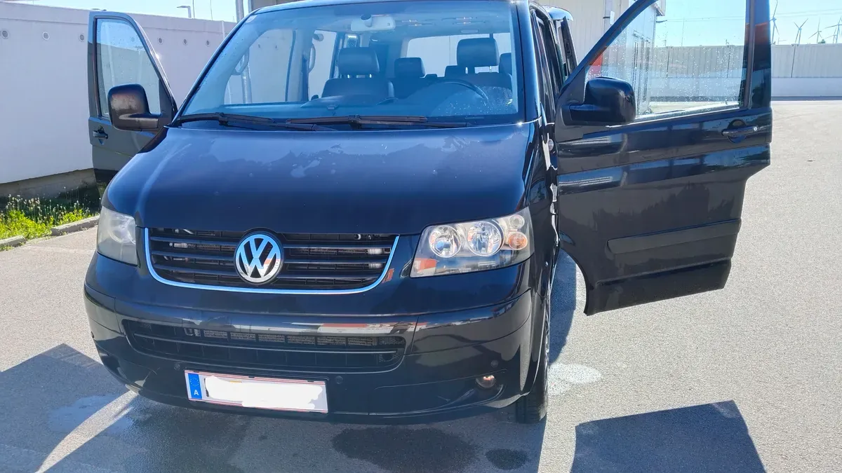 Volkswagen T5 2006 photo 2
