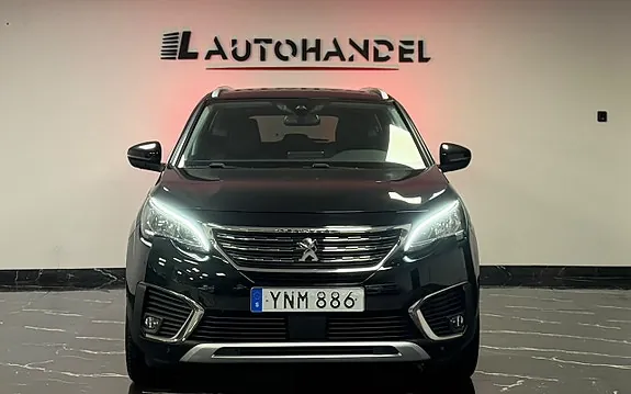 Peugeot 5008 2017 photo 2