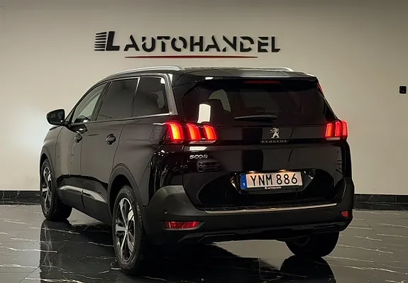 Peugeot 5008 2017 photo 4