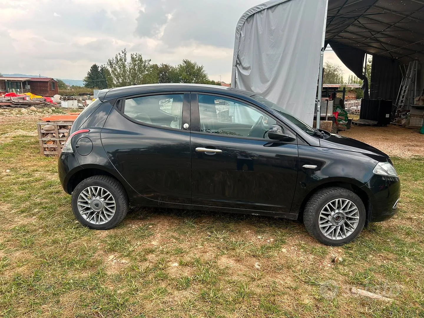 Lancia Ypsilon 2014 photo 3
