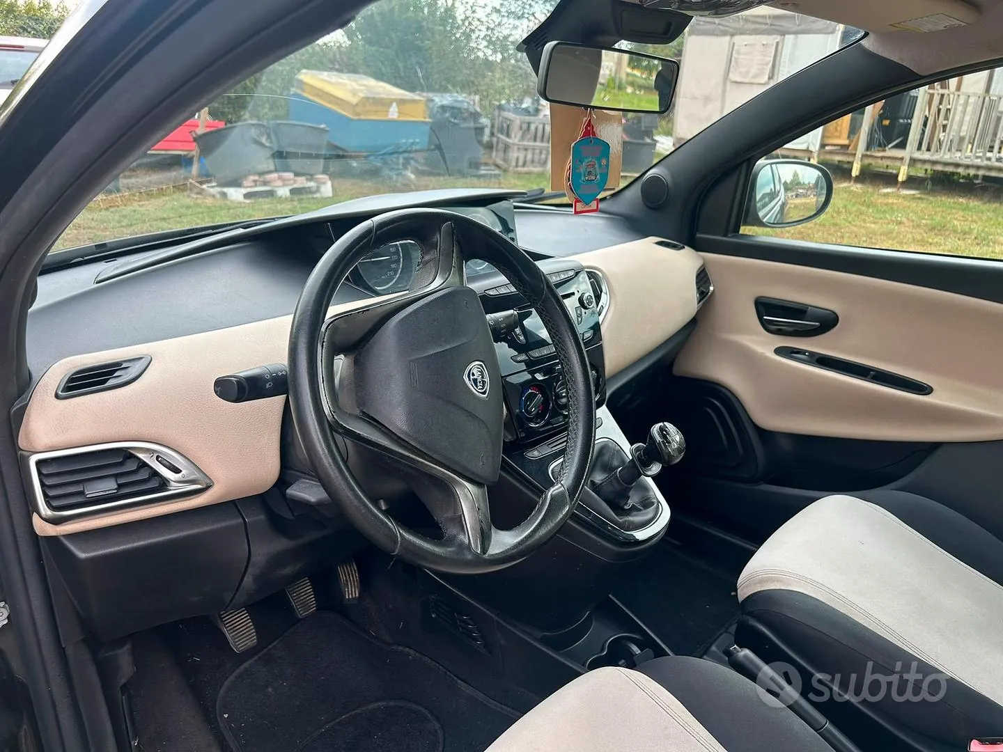 Lancia Ypsilon 2014 photo 4