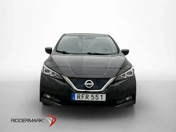 Nissan Leaf 2021 photo 2