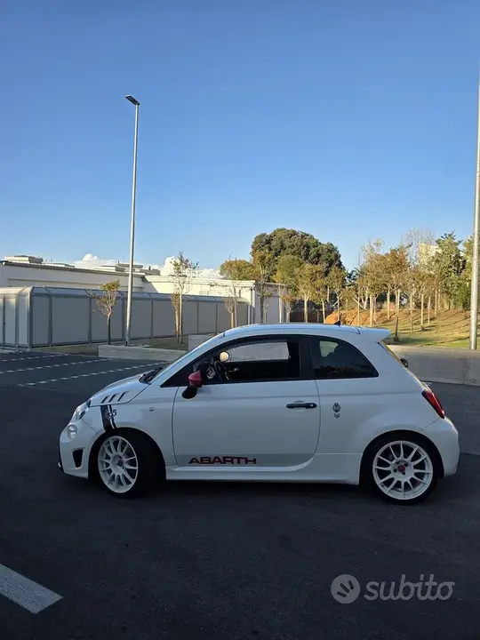 Abarth 595 2019 photo 3