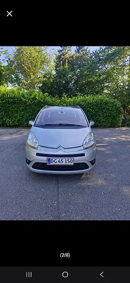 Citroen Grand C4 Picasso 2010 photo 2