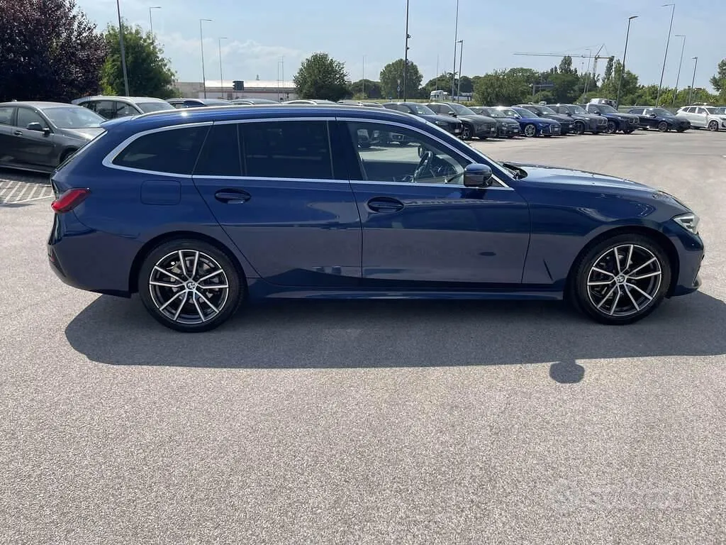 BMW 3 Series 2020 photo 5
