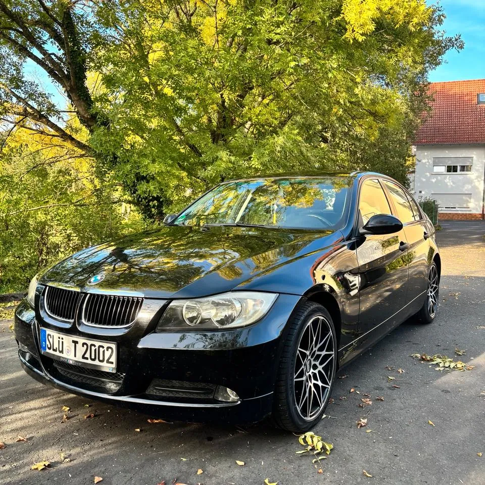 BMW 318I E90