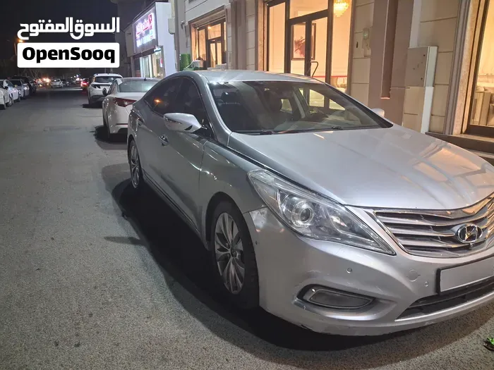 Hyundai Grandeur 2012 photo 2