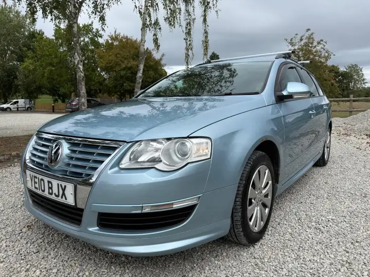 Volkswagen Passat 2010 photo 3
