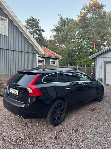 Volvo V60 2016 photo 4