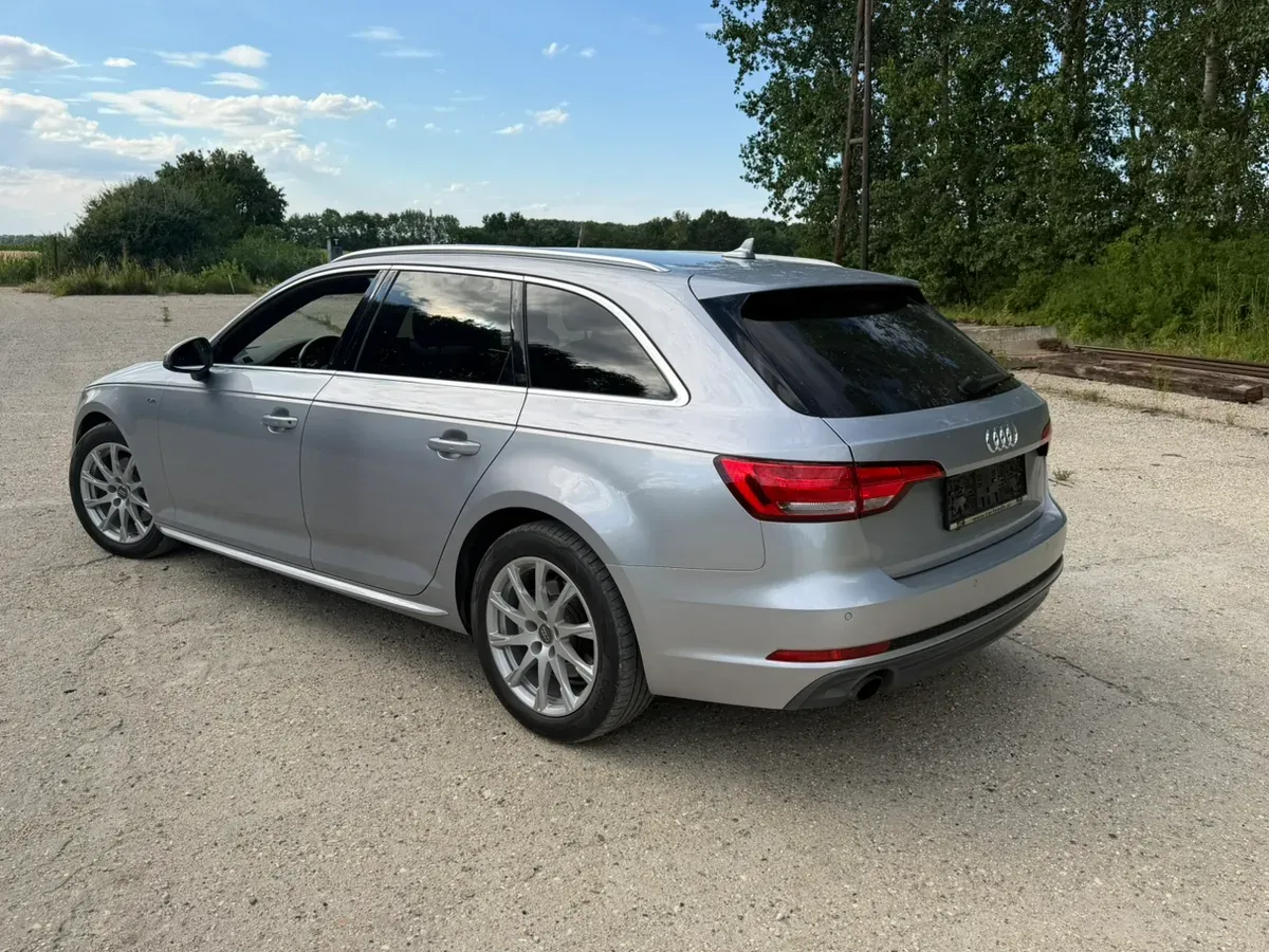 Audi A4 2016 photo 2