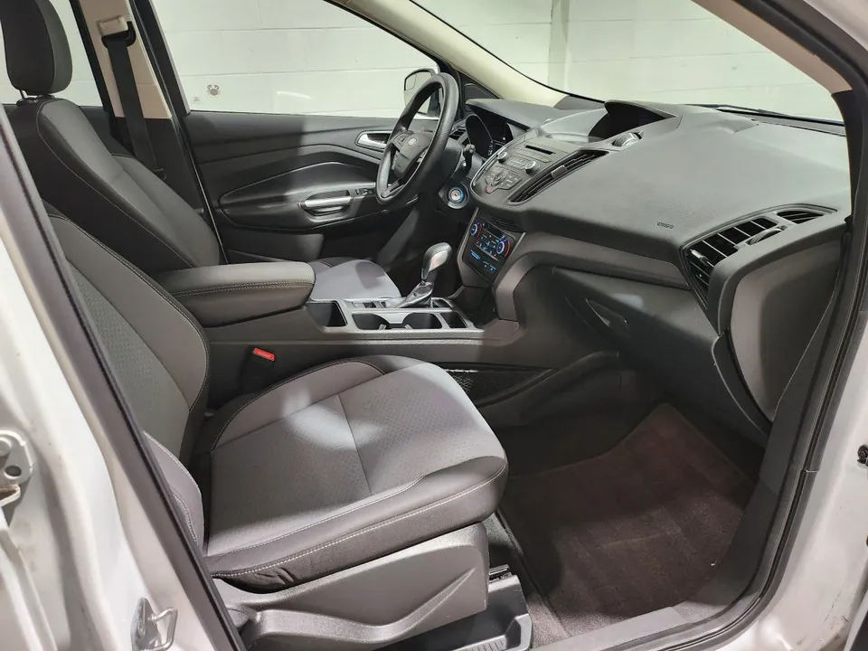 Ford Escape 2018 photo 5