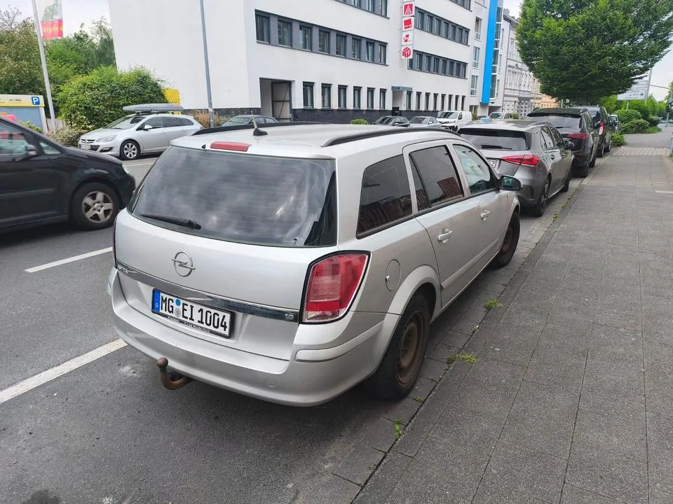 Opel Astra Caravan