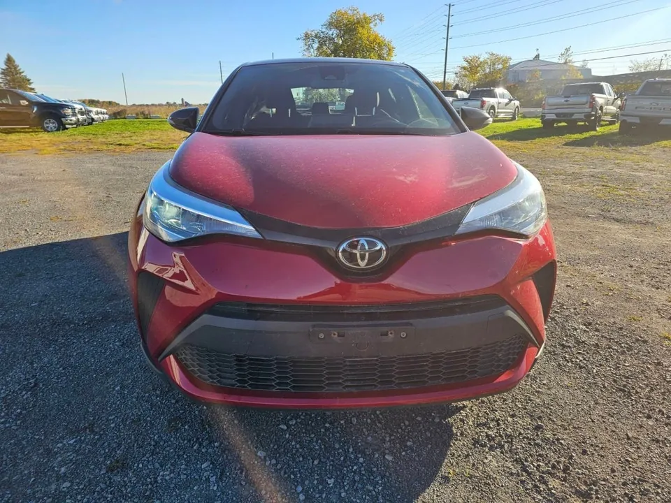 Toyota C-Hr 2021 photo 2