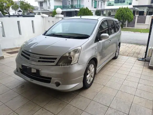 Nissan Grand Livina